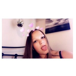 Meet your Posher, Abby